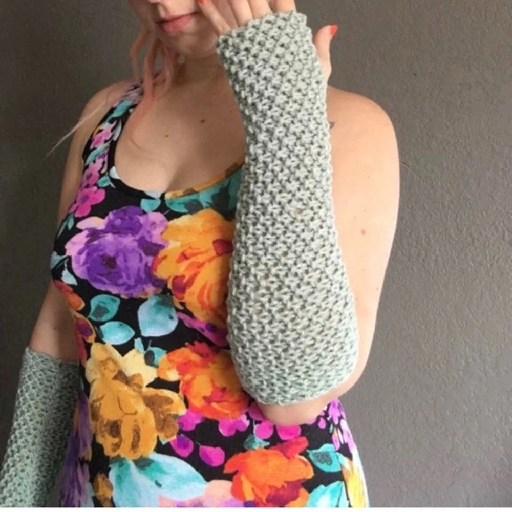 Fingerless mittens - Picture 4 of 4
